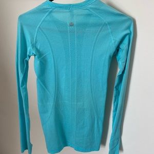 Lululemon swiftly tech shirt